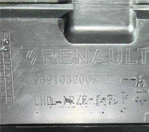 Foto 2ª: Consola Central Renault Express ADVANCE BLUE DCI DIESEL FAP 75CV 55KW [K9K U8] (2021)