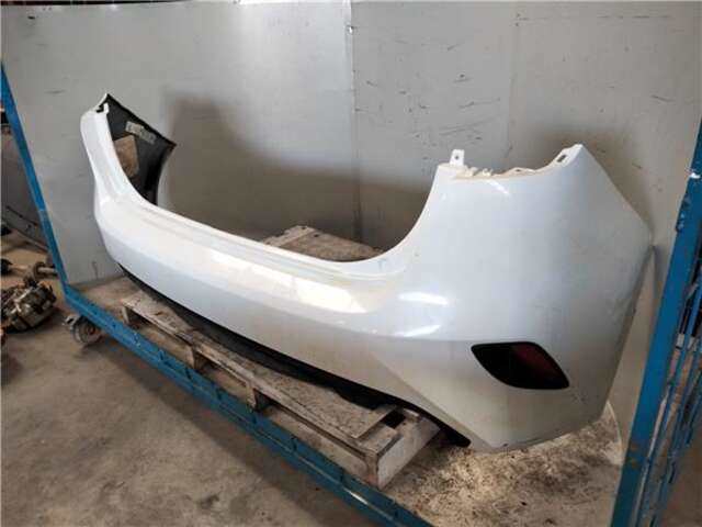 Foto 3ª: Paragolpes Trasero Kia Ceed 1.0 BUSINESS [1.0 LTR. - 74 KW TGDI] (CD)(2018) [G3LE]