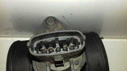 Foto 3ª: Caudalimetro Chrysler Voyager 2.8 CRD CAT 150CV 110KW [ENR] (2007)