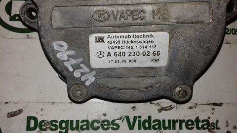 Foto 2ª: Depresor Freno Bomba Vacio Mercedes Clase B 150 180 CDI 245.207) 109CV 80KW [OM640940] (2005)
