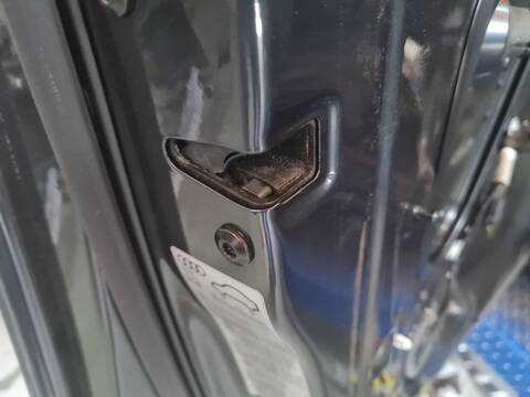 Cerradura Puerta Delantera Izquierda Audi A4 ADVANCED EDITION AVANT 150CV 110KW