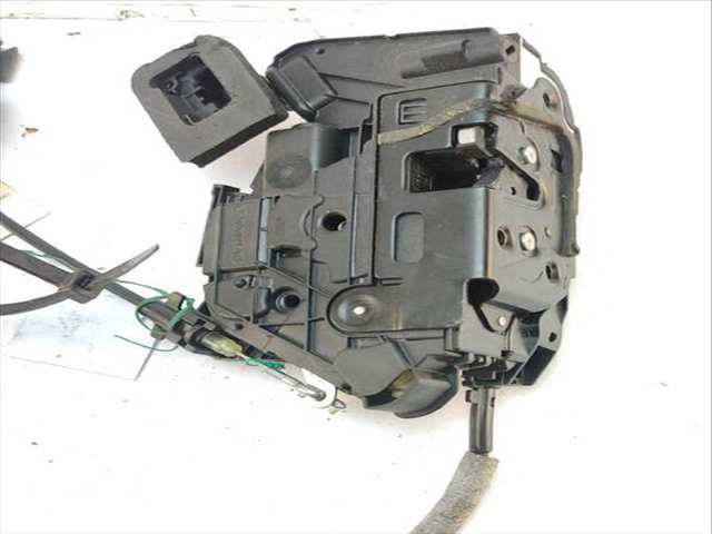 Cerradura Puerta Delantera Derecha Volkswagen Golf 1.6 TDI