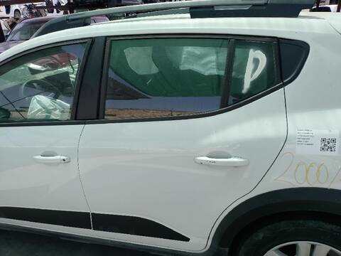 Puerta Trasera Izquierda Dacia Sandero 1.0 TCE 90