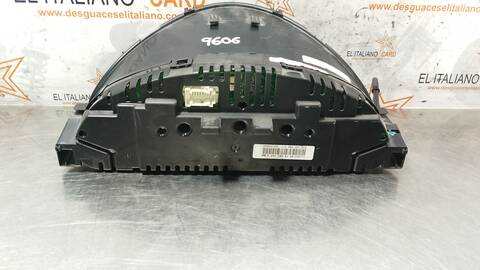 Foto 3ª: Cuadro de Instrumentos Mercedes Clase C 160 C 200 CDI LA) 203.707) COUPE 122CV 90KW [OM646962] (2005)