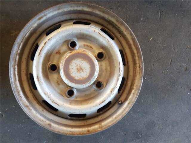 Foto 2ª: LLanta Chapa Nissan Trade 2.0 D [LD20]