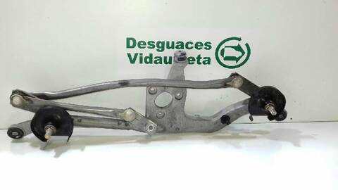 Brazo Limpia Delantero Izquierdo Toyota Auris 1.8 16V HIBRIDO) 99CV 73KW