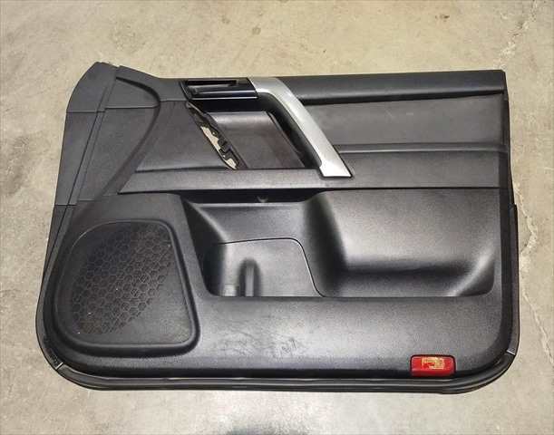 Tapizados Cartoneras Toyota Land Cruiser 3.0 D KDJ150 VXL 5P