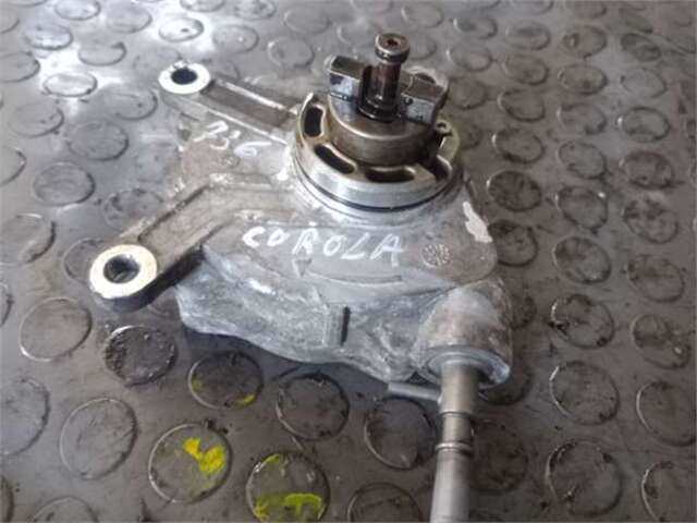 Foto 3ª: Depresor Freno Bomba Vacio Toyota Corolla 2.2 D-4D SPORT [2.2 LTR. - 130 KW D-CAT] [2AD-FHV]