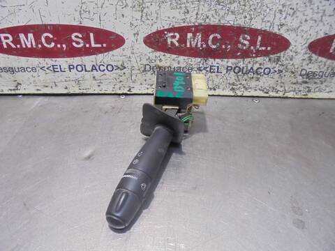 Foto 4ª: Mando Multifuncion Renault Megane 1.6 BERLINA 107CV 79KW I FASE 2 BERLINA BA0) [K4M] (1999)