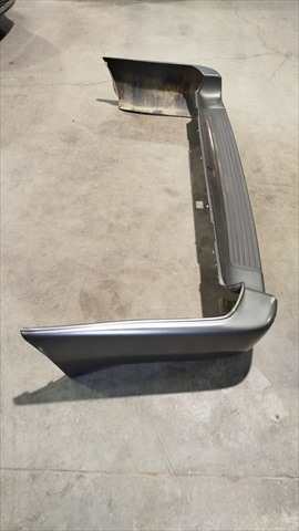Foto 3ª: Paragolpes Trasero Toyota Land Cruiser 4.7 G UZJ 100 [2UZ-FE] (2000)