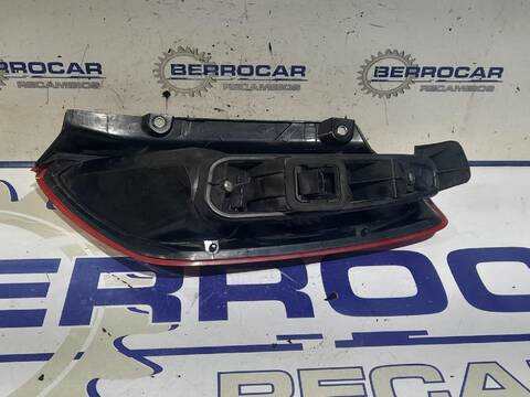 Foto 2ª: Piloto Trasero Izquierdo Fiat Punto VERSION INDEFINIDA (2009)