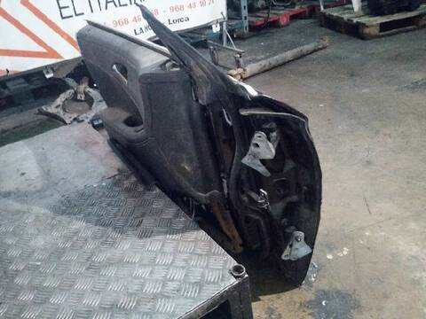 Foto 3ª: Puerta Delantera Izquierda Mercedes Clase C 160 350 219.356) 272CV 200KW [272964] (2004)