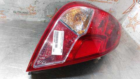 Foto 3ª: Piloto Trasero Izquierdo Hyundai i20 CITY S 86CV 63KW [G4LA] (2014)