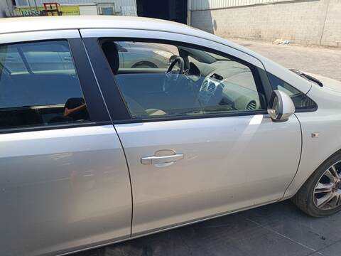 Puerta Delantera Derecha Opel Corsa A14XER