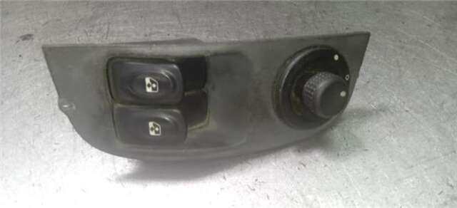 Foto 2ª: Botonera Elevalunas Renault Megane 1.6 16V EXPRESSION [1.6 LTR. - 79 KW 16V] I FASE 2 COUPE (DA...)(01.1999-_) [K4MA7]
