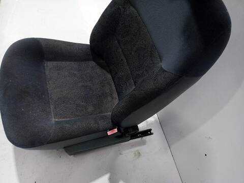 Foto 3ª: Asiento Delantero Derecho Renault Megane 1.6E ALIZE 90CV [K7M702] (1995)