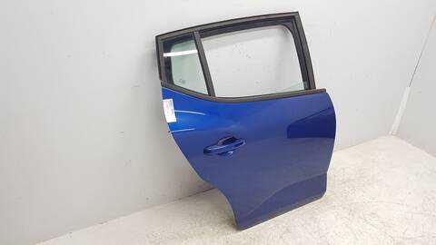 Foto 3ª: Puerta Trasera Derecha Dacia Sandero EXPRESSION (2022)