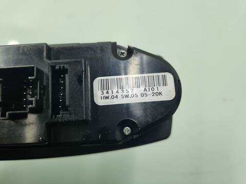 Foto 3ª: Botonera Elevalunas Bmw X3 2.0D 150CV 110KW [M47N204D4] (2005)