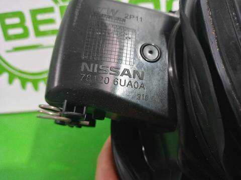 Foto 2ª: Tapa Exterior Combustible Nissan Qashqai 1.3 DIG-T 140CV [HR13DDT] (2013)