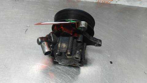 Foto 2ª: Bomba de Direccion Mercedes Clase ML 320 3.0 CDI W164) 224CV 165KW 164.122) [OM642940] (2005)