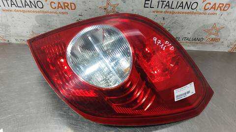 Foto 2ª: Piloto Trasero Derecho Opel Antara COSMO 4X4 150CV 110KW [Z20S] (2008)