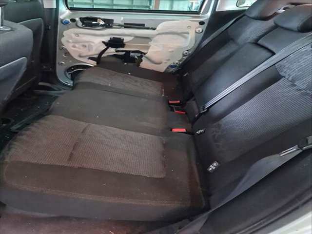Asientos Traseros Peugeot 3008 1.6 HDI 109CV 80KW