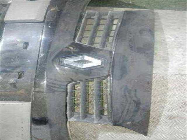 Foto 2ª: Paragolpes Delantero Renault Scenic AUTHENTIQUE 101CV 74KW [D/ K9K F7] (2005)