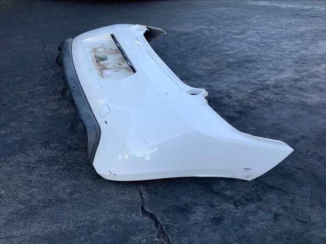 Foto 3ª: Paragolpes Trasero Citroen DS3 1.2 12V82CV 0CV [HMZ] (2015)