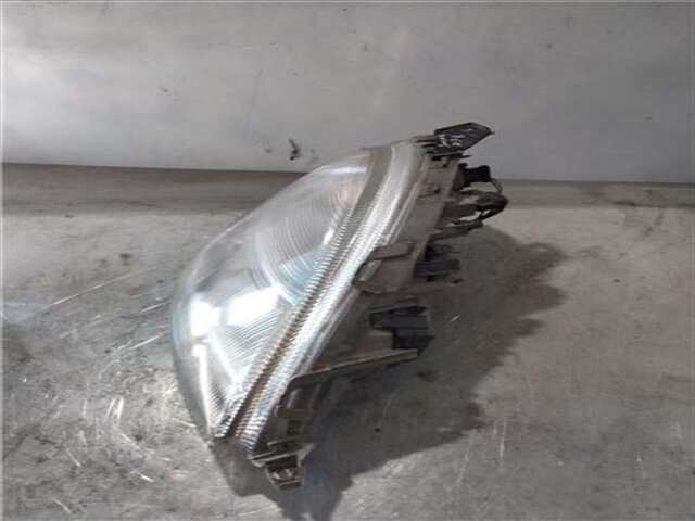 Foto 3ª: Faro Derecho Mercedes Clase A 140 1.7 170 CDI (168.008) [1.7 LTR. - 66 KW CDI DIESEL CAT] [668940]