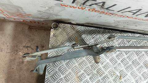 Foto 2ª: Motor Limpia Delantero Mercedes Vito 109 CDI LARGO 639.603) 95CV 70KW [646980] (2007)