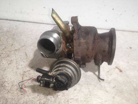 Foto 3ª: Turbocompresor Volvo V40 D4204T9 (2018)