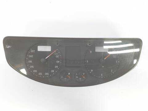 Foto 2ª: Cuadro de Instrumentos Volkswagen Transporter 2.5 TDI 131CV [AXD] (2003)