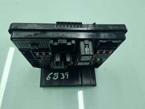 Foto 4ª: Caja Reles Fusibles Nissan Qashqai GASOLINA (2009)