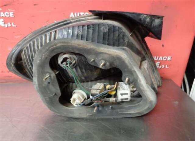 Foto 2ª: Piloto Trasero Derecho Hyundai Coupe 2.0 16V [G4GF]