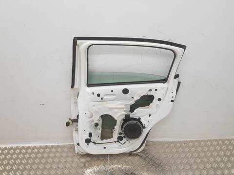 Foto 2ª: Puerta Trasera Derecha Citroen C3 SHINE (2016)