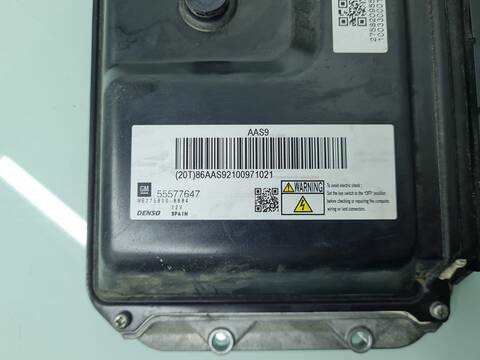 Foto 2ª: Centralita Motor ECU Opel Astra COSMO 110CV 81KW [A17DTR] (2010)