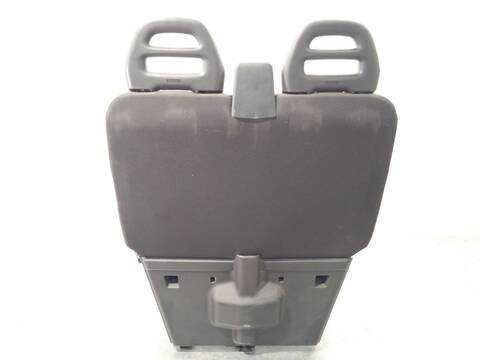 Foto 3ª: Asiento Delantero Derecho Iveco Daily 35S16 35C16 70C16 160CV 118KW FURGONETA [F1CFL411C] (2022)