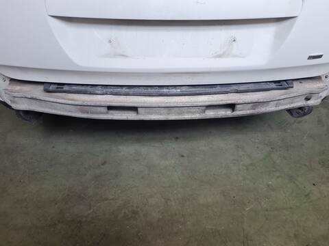 Refuerzo Paragolpes Trasero Peugeot 5008 1.6 HDI 114CV 84KW
