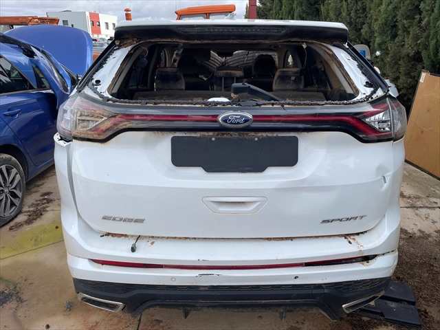 Foto 3ª: Paragolpes Trasero Ford Edge 2.0 TDCI MK2 [T8CC] (2016)