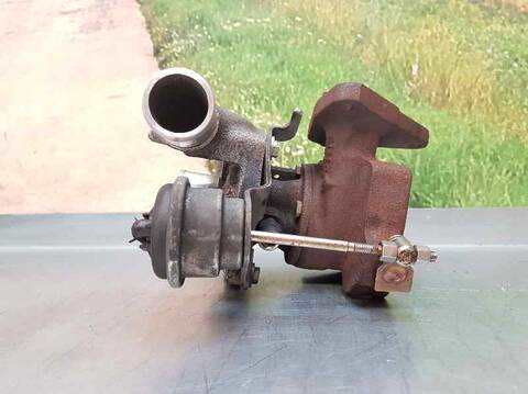 Foto 2ª: Turbocompresor Ford Focus 1.6 TDCI CAT 90CV 66KW [G8DB] (2007)