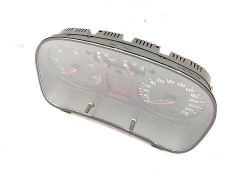 Foto 3ª: Cuadro de Instrumentos Volkswagen Golf 1.9 TDI 101CV 74KW [ATD] (2002)