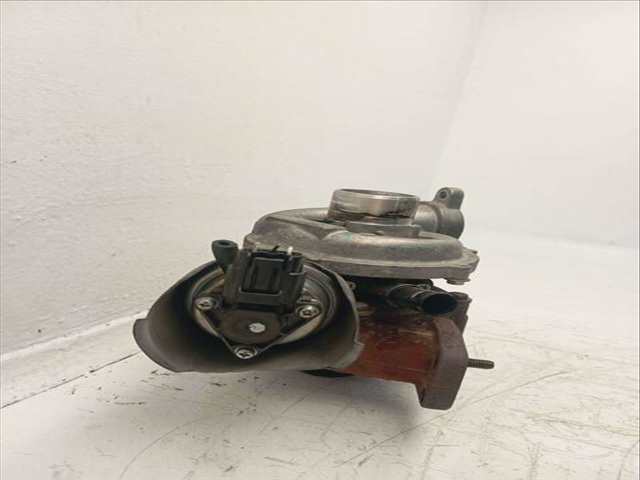 Foto 2ª: Turbocompresor Peugeot 307 1.6 HDI 110 109CV 80KW [9HY (DV6TED4),9HZ (DV6TED4)] (2007)