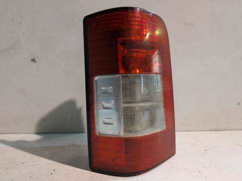 Foto 2ª: Piloto Trasero Izquierdo Peugeot Partner WJY (2006)