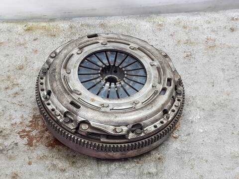 Volante Motor Volkswagen Scirocco 2.0 TDI 103KW)