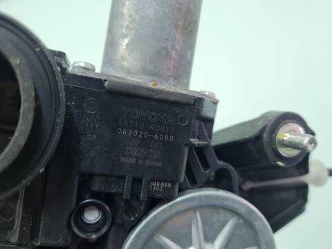 Foto 2ª: Elevalunas Manual Trasero Derecho Toyota Yaris MXPH11L-BHXSBW 115CV [M15AFXE] (2021)