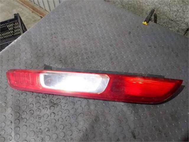 Foto 2ª: Piloto Trasero Izquierdo Ford Focus 1.8 TREND [1.8 LTR. - 85 KW TDCI TURBODIESEL CAT]