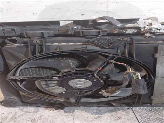 Foto 4ª: Radiador Motor Citroen C3 1.4 HDI SX 68CV 50KW [8HX] (2005)