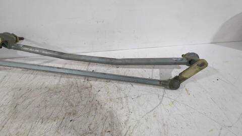 Foto 3ª: Motor Limpia Delantero Renault Megane 1.6 16V LA00 LA04 LA0B LA11 LA16 LA19 LA1J LA1K ... 107CV [K4M 700 K4M 701 K4M 706 K4M 708 K4M 709] (1996)