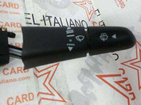 Foto 4ª: Mando Luces Mercedes Vito 79CV 58KW CAJA CERRADA