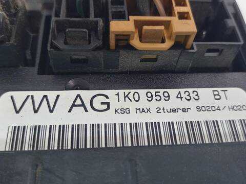 Foto 3ª: Centralita Motor ECU Seat Altea FAMILY 105CV [BXE] (2006)